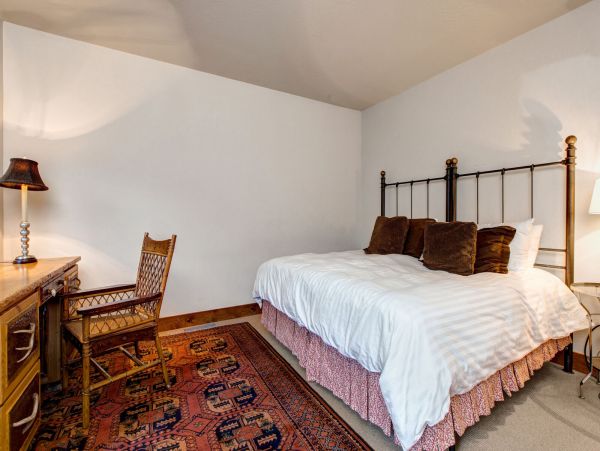 Cozy Cabin In Teton, Sleeps 8