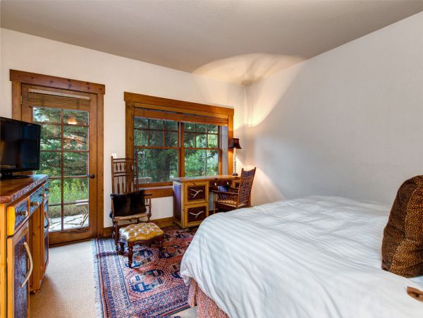 Cozy Cabin In Teton, Sleeps 8