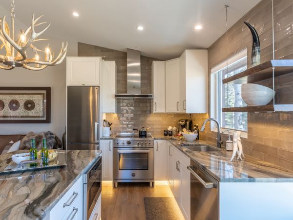 Luxurious Mountain Masterpiece Great Views of Grand Tetons