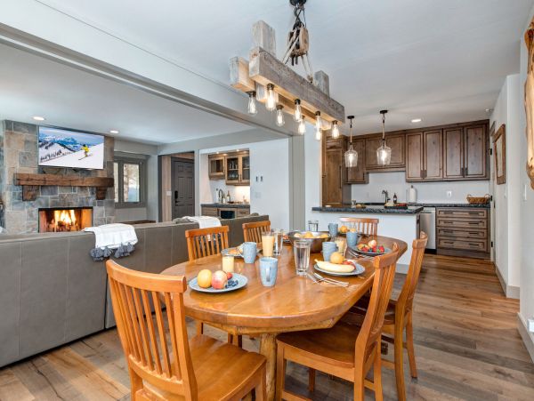 New Remodel 3 Bedroom in Teeton
