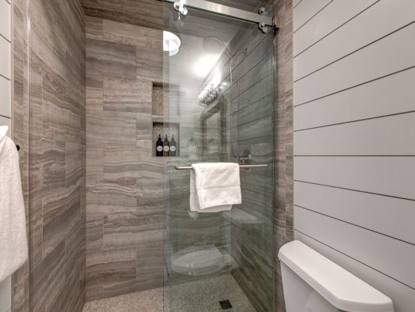 New Remodel 3 Bedroom in Teeton