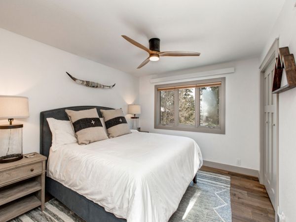 New Remodel 3 Bedroom in Teeton