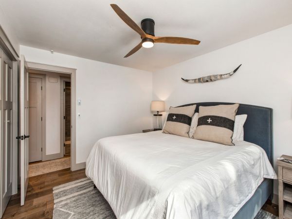 New Remodel 3 Bedroom in Teeton