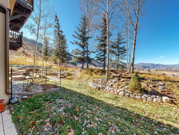 Edwards Vacation Home Four Bedroom Mountain Views