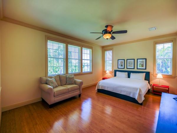 Sanibel Island Vacation Rental - Luxury Home with Pool, Golf & Beach Access