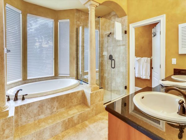 Gorgeous Vacation Home in Treasure Island - Located on Beach