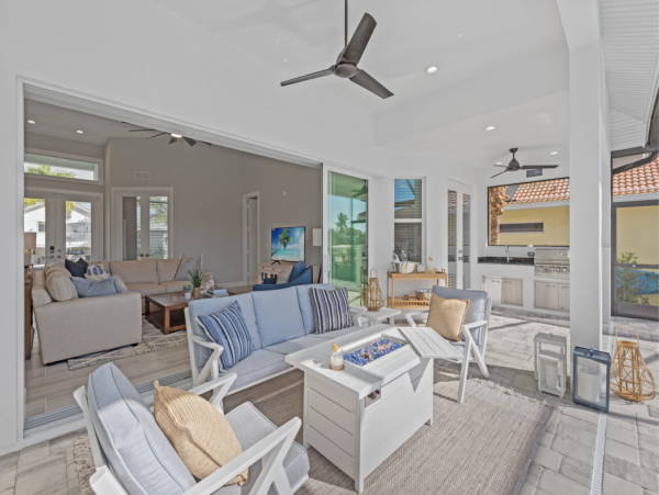 Luxury Marco Island Home Away from Home Sleeps 6 With Pool