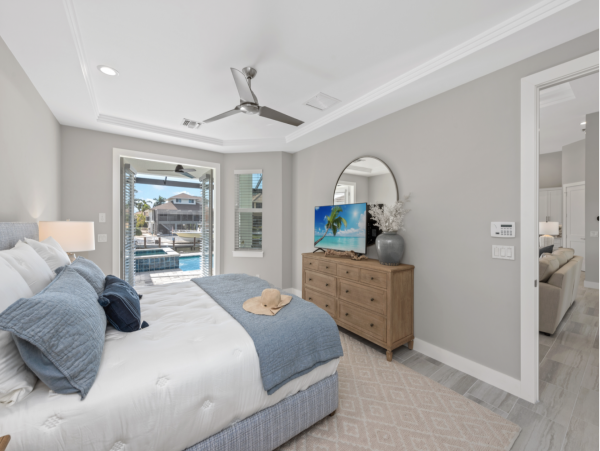 Luxury Marco Island Home Away from Home Sleeps 6 With Pool