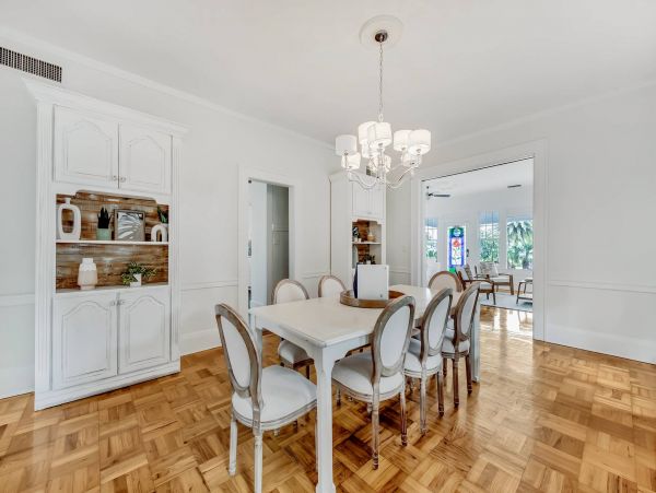 Tampa Four Bedroom Home With Bay Views & Private Pool