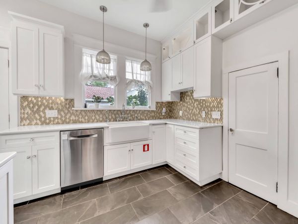 Tampa Four Bedroom Home With Bay Views & Private Pool
