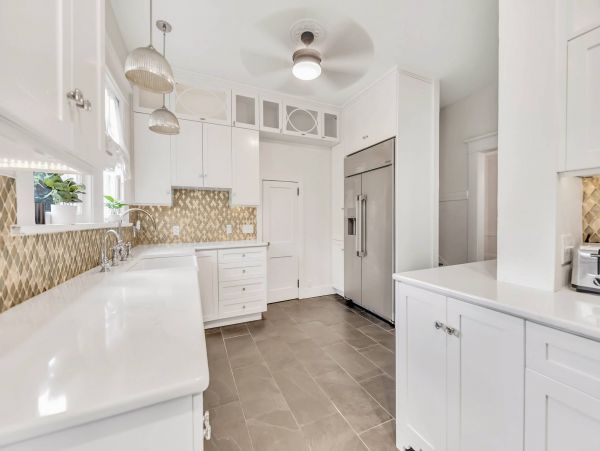 Tampa Four Bedroom Home With Bay Views & Private Pool