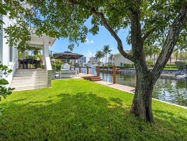 Gorgeous Hollywood FL Vacation Home Private Pool Sleeps 10