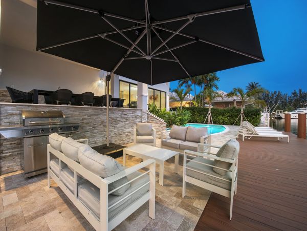 Gorgeous Hollywood FL Vacation Home Private Pool Sleeps 10