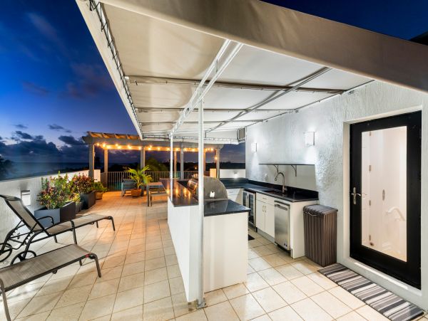 Gorgeous Hollywood FL Vacation Home Private Pool Sleeps 8