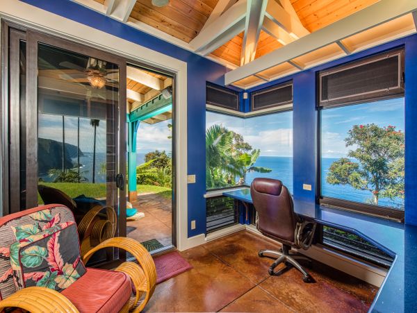 Gorgeous Honokaa Vacation Home with Private Pool & Hot Tub