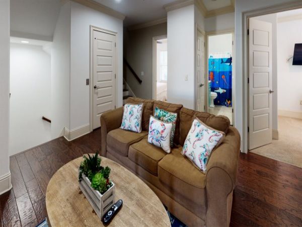Luxurious Vacation Rental in Miramar Beach 9 Bedrooms