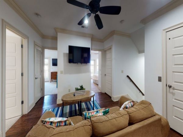 Luxurious Vacation Rental in Miramar Beach 9 Bedrooms