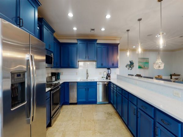 Luxurious Vacation Rental in Miramar Beach 9 Bedrooms