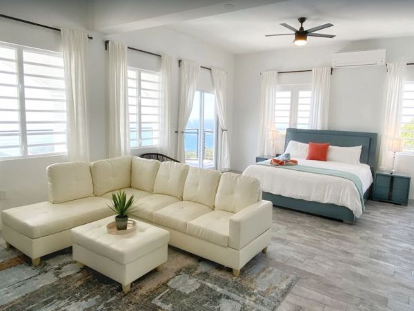 Vacation Villa in St. Thomas Stunning Views Sleeps 18 Guests