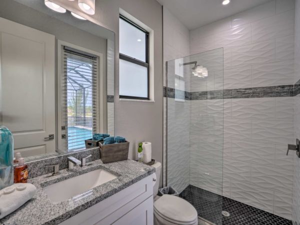 Canal Front Three Bedroom Vacation Home in Cape Coral