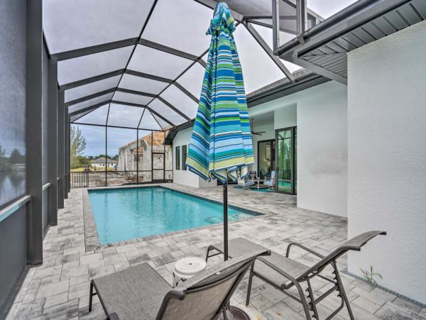 Canal Front Three Bedroom Vacation Home in Cape Coral