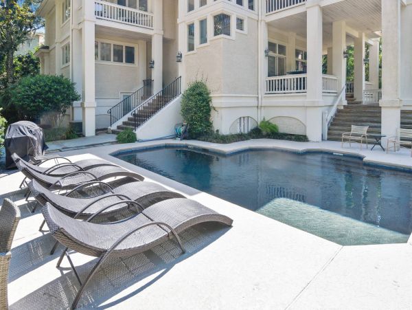 Walk to Beach 4 Bedroom Vacation Home with Private Pool