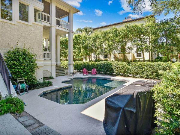 Walk to Beach 4 Bedroom Vacation Home with Private Pool