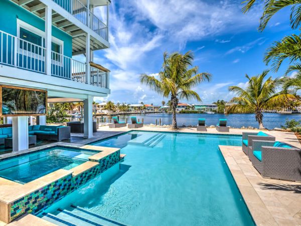 Six Bedroom Vacation Home in Marathon with Boat Dock & Pool