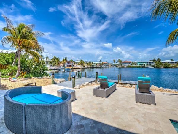 Six Bedroom Vacation Home in Marathon with Boat Dock & Pool