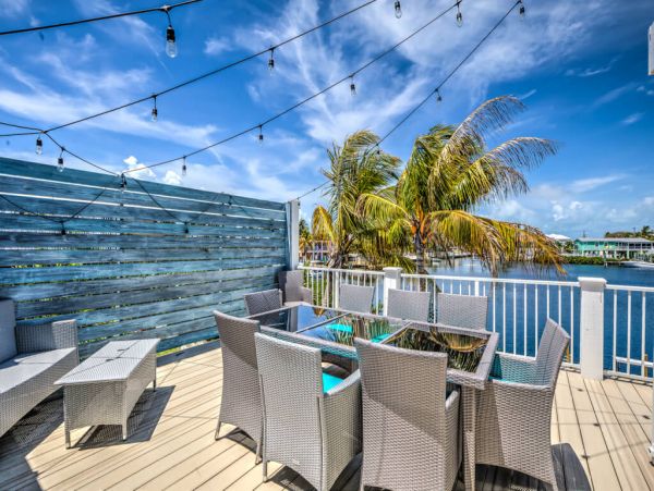 Six Bedroom Vacation Home in Marathon with Boat Dock & Pool