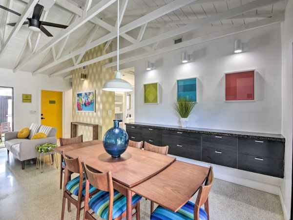 Two Bedroom Vacation Home in Oakland Park