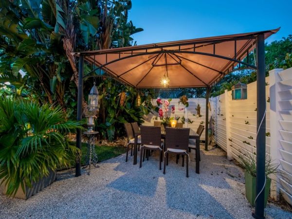 Wilton Manors Luxury Three Bedrooms Rental Home Sleeps Six