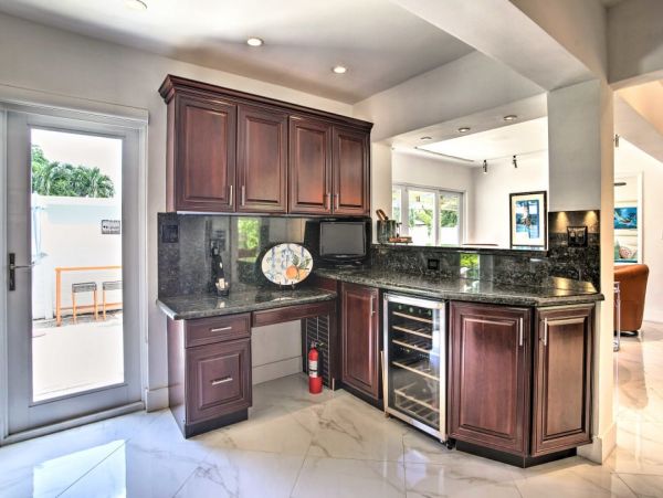 Wilton Manors Luxury Three Bedrooms Rental Home Sleeps Six