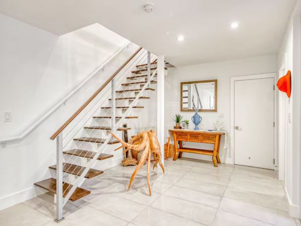 Luxury Vacation Townhome in Fort Lauderdale Sleeps 10 Guests
