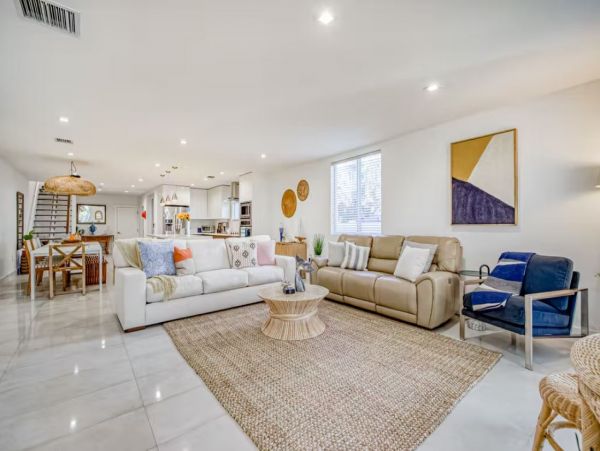 Luxury Vacation Townhome in Fort Lauderdale Sleeps 10 Guests