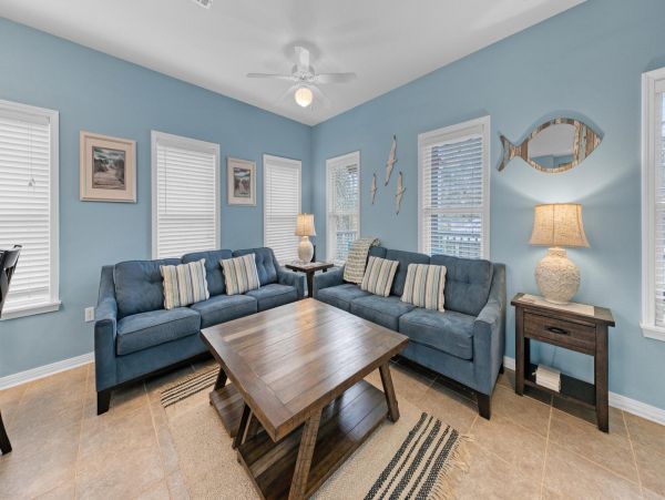 Santa Rosa Beach 3 Bedroom Home Sleeps 10 Communal Pool