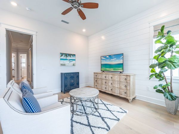 Four Bedroom Walk to Beach Vacation Home in Watersound