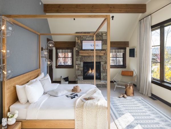 Teton Village Mountain View Four Bedroom Vacation Rental Lodge