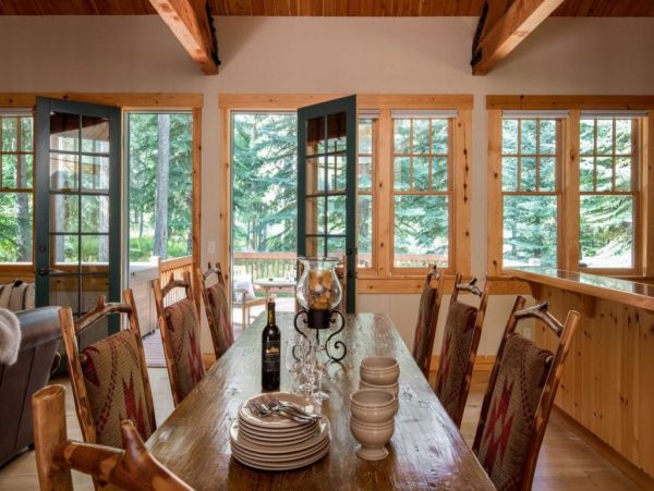 Jackson Hole Four Bedroom Lovely Walk to Teton Village