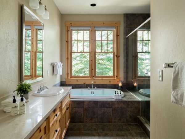Jackson Hole Four Bedroom Lovely Walk to Teton Village