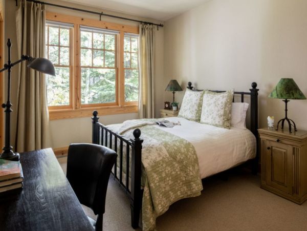 Jackson Hole Four Bedroom Lovely Walk to Teton Village