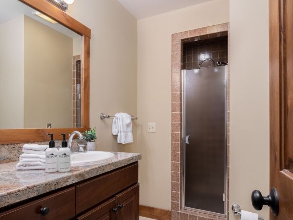 Teton Village Vacation Home Five Bedrooms Mountain Views