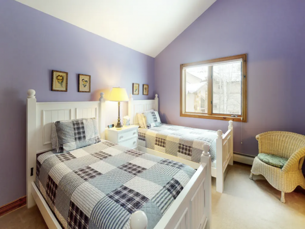Luxury Arrowhead Vacation Home with Hot Tub Shuttle to Lifts