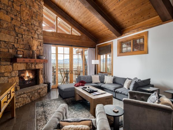 Mountain View Vacation Home with 4 Bedroom in Jackson Hole