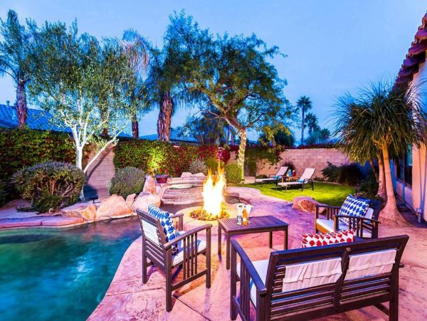 Palm Desert Vacation Home Six Bedroom with Pool