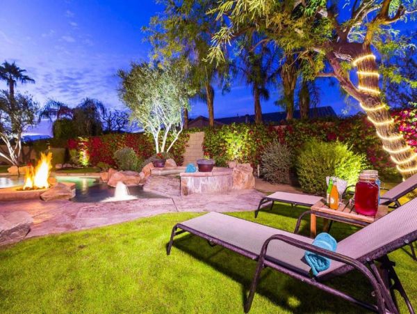 Palm Desert Vacation Home Six Bedroom with Pool
