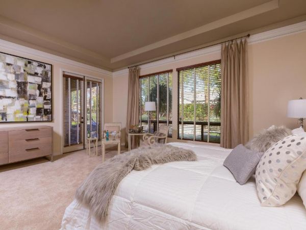 Palm Desert Vacation Home Six Bedroom with Pool