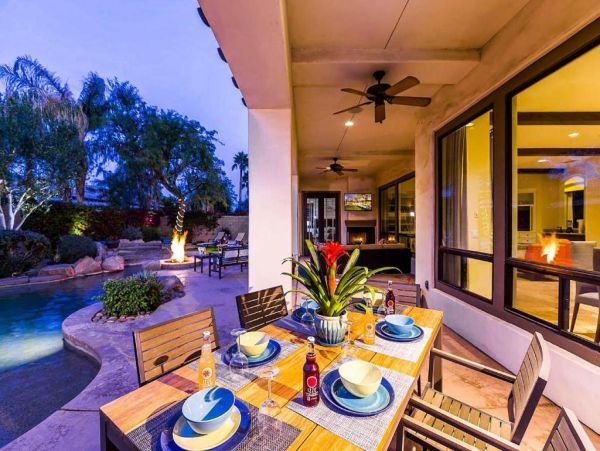 Palm Desert Vacation Home Six Bedroom with Pool