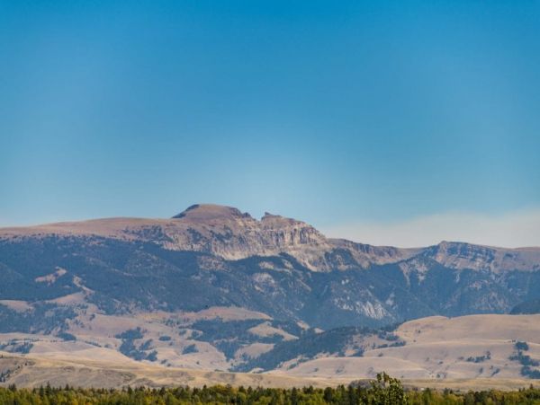 Walking distance to Teton Village slopes Restaurants and shops