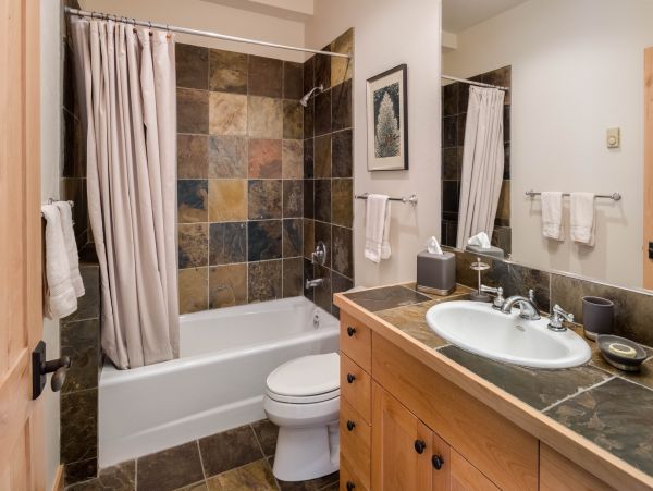 Ski In/Ski Out Townhouse Hot Tub, 3-Bed in Teton Village